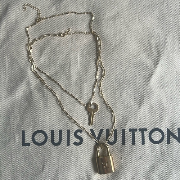 Louis Vuitton gold lock and key #301 - Picture 3 of 7
